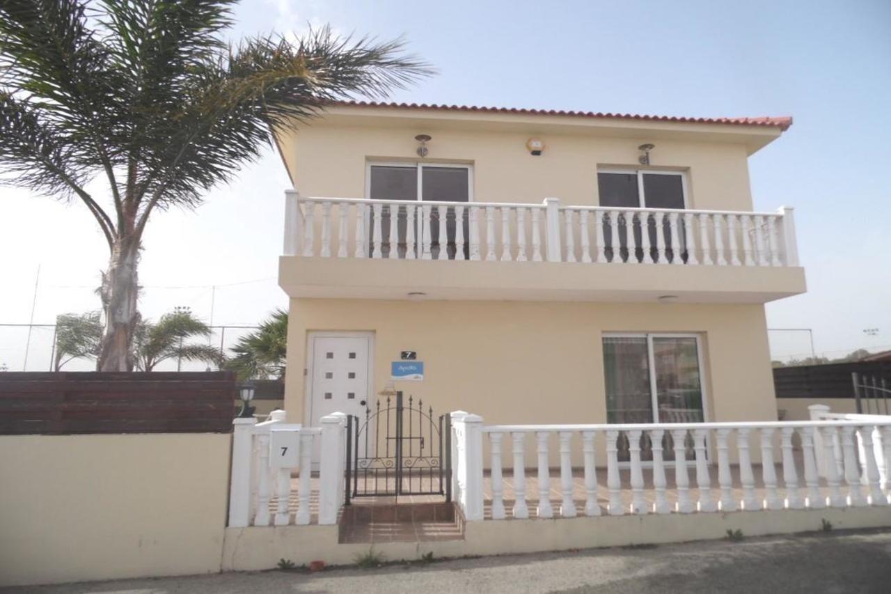 Villa Favor - 3 Bed With Pool Close To Nissi Beach Ajía Nápa Eksteriør bilde