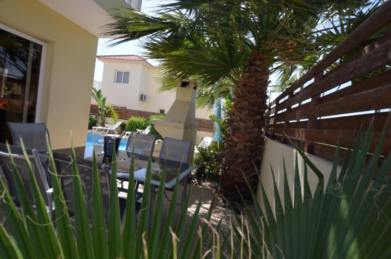 Villa Favor - 3 Bed With Pool Close To Nissi Beach Ajía Nápa Eksteriør bilde
